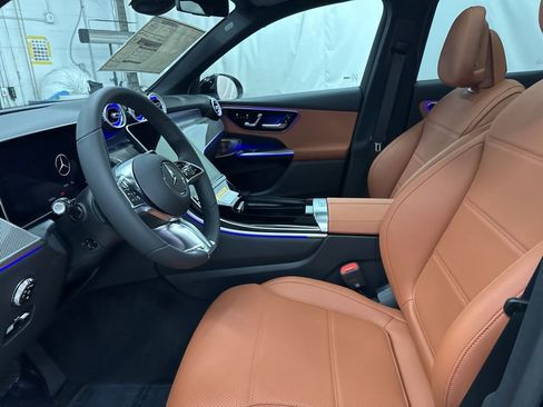 New 2026 Mercedes-Benz GLC 300 image 14