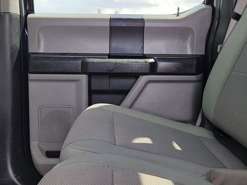 Used 2017 Ford F250 XL w/ STX Appearance Package image 17