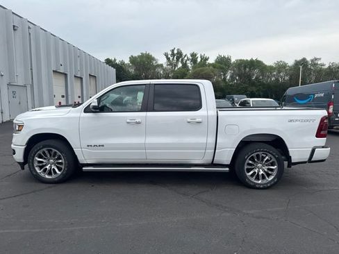 Used 2023 RAM 1500 Laramie AWD/4WD image 5