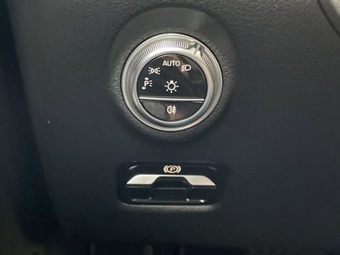 Certified 2024 Mercedes-Benz C 300 Sedan image 26