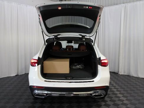 New 2025 Mercedes-Benz GLC 350e 4MATIC image 7