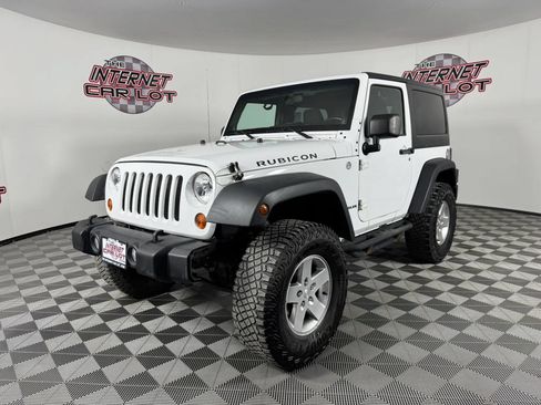Used 2011 Jeep Wrangler Rubicon w/ Dual Top Group AWD/4WD image 3