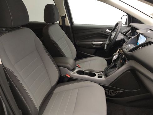 Used 2016 Ford Escape SE w/ Equipment Group 201A image 21