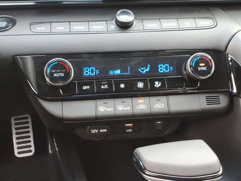 New 2026 Hyundai Elantra Sport FWD image 9