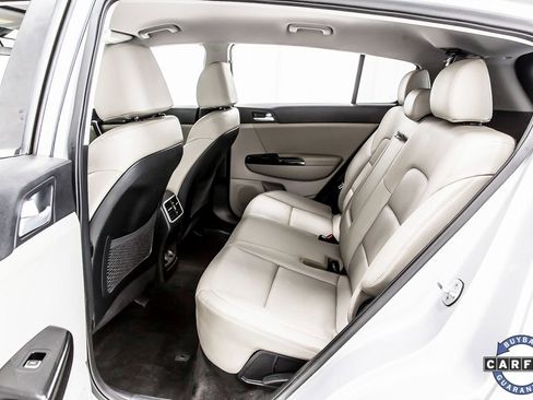 Used 2020 Kia Sportage EX image 28