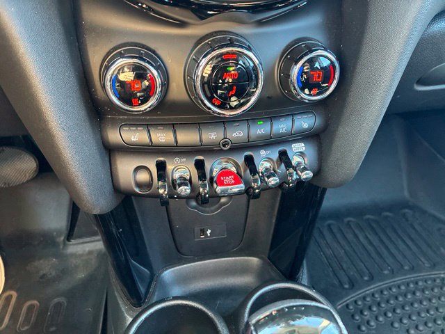 Used 2024 MINI Cooper S FWD image 10