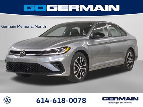 Used 2025 Volkswagen Jetta Sport FWD image 1