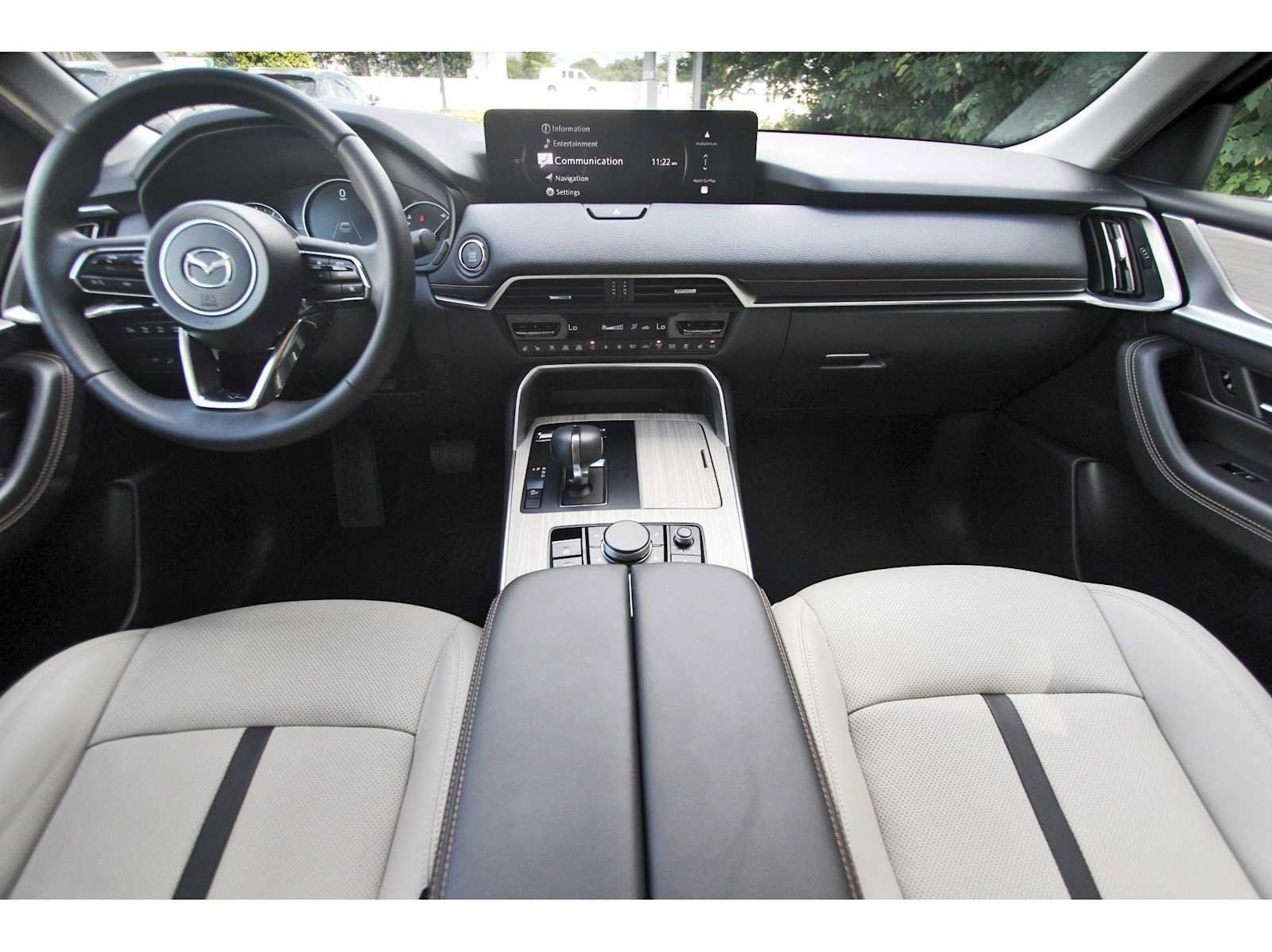 Used 2026 MAZDA CX-90 3.3 Turbo w/ Preferred Package AWD/4WD image 7