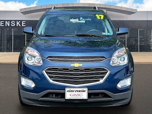 Used 2017 Chevrolet Equinox LT w/ Convenience Package FWD image 3