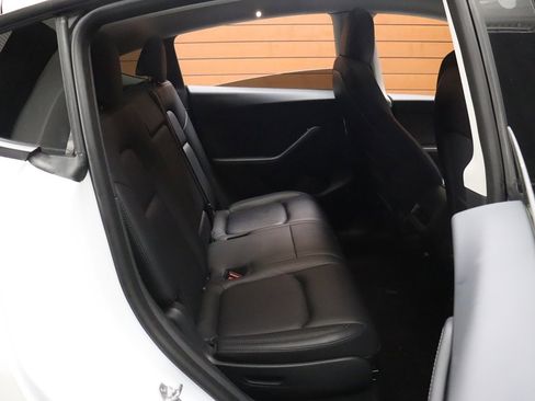 Used 2023 Tesla Model Y Long Range image 47