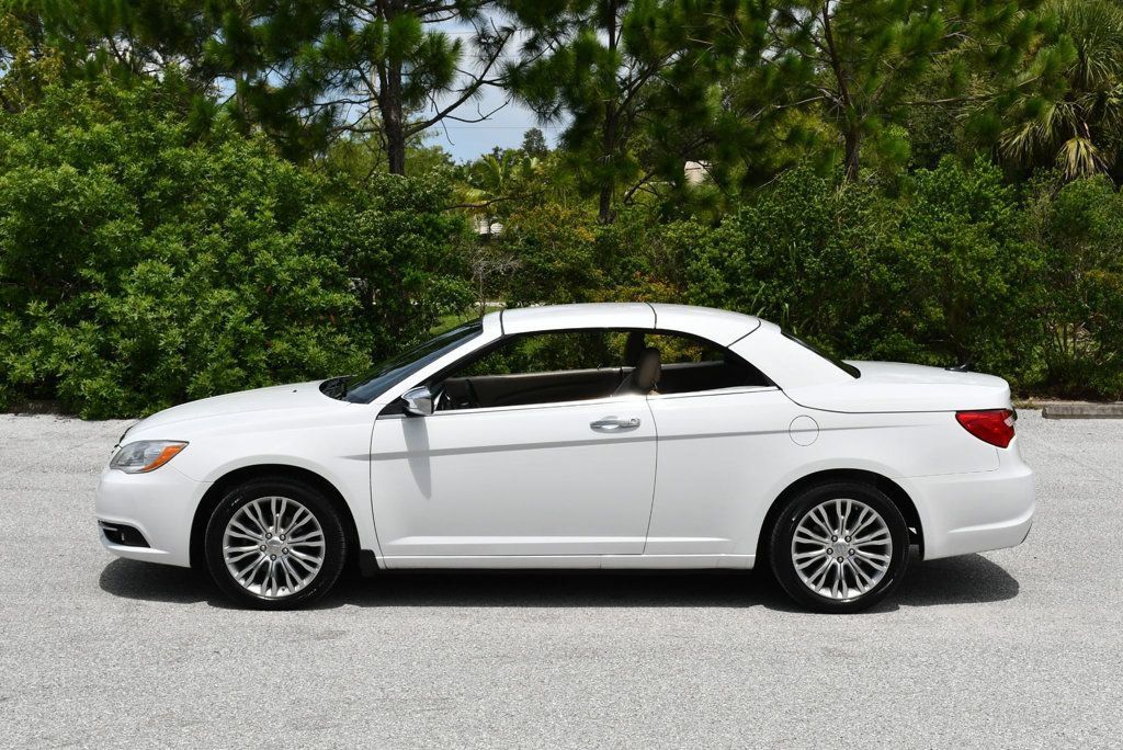 Used 2012 Chrysler 200 Limited FWD image 31