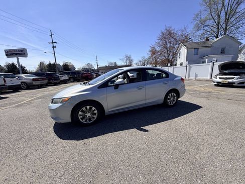 Used 2012 Honda Civic LX image 32