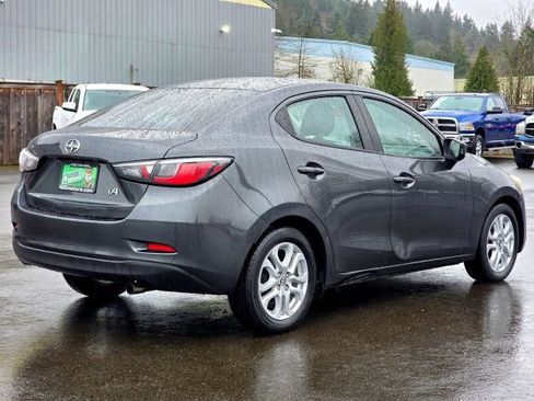 Used 2016 Scion iA image 7