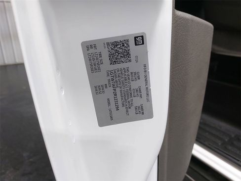 Used 2024 GMC Savana 2500 w/ Driver Convenience Package image 43