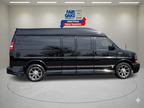 Used 2014 Chevrolet Express 2500 Extended image 6