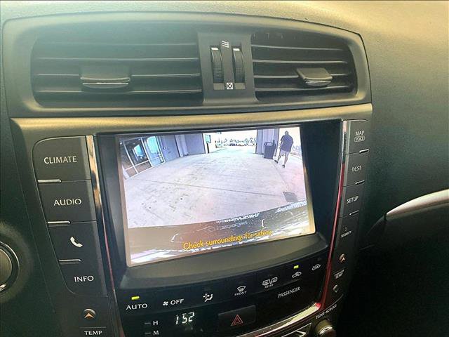 Used 2014 Lexus IS 250C w/ Luxury Package RWD image 21