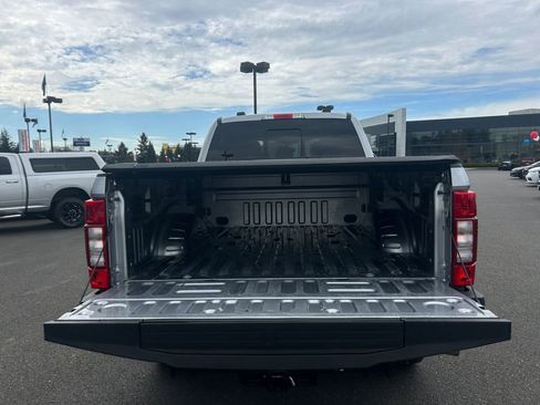 Used 2022 Ford F350 Lariat w/ Camper Package AWD/4WD image 25