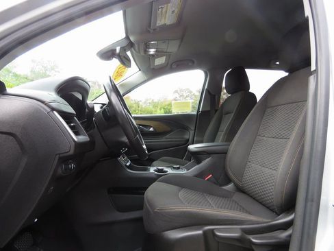 Used 2021 GMC Terrain SLE image 11