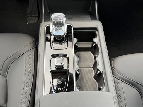 New 2026 Volvo XC90 B6 Plus AWD/4WD image 18