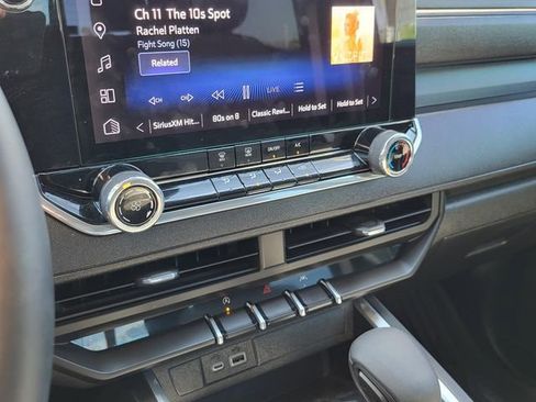 Used 2025 Chevrolet Colorado W/T w/ WT Convenience Package II image 8