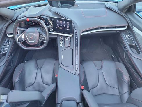 Used 2021 Chevrolet Corvette Stingray Premium Conv w/ Z51 Performance Package RWD image 15
