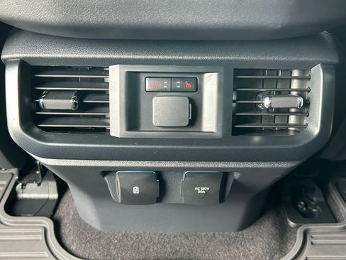 Used 2025 Ford F150 Raptor AWD/4WD image 49