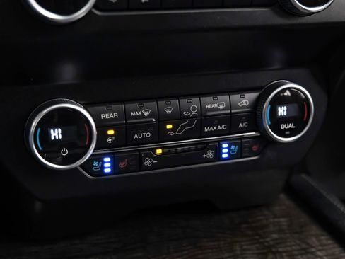 Used 2019 Ford Expedition Limited w/ Cargo Package image 34