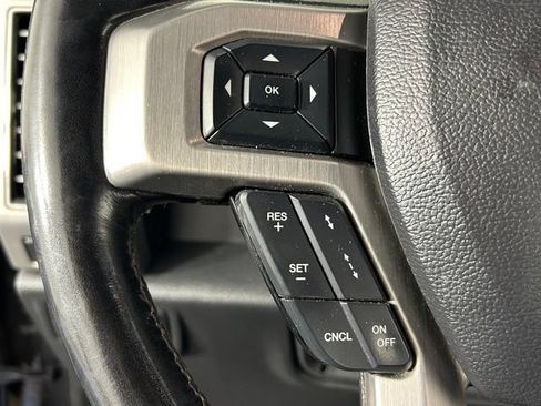 Used 2019 Ford F150 Platinum w/ Technology Package AWD/4WD image 25
