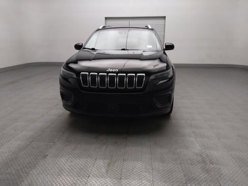Used 2021 Jeep Cherokee Latitude FWD image 15