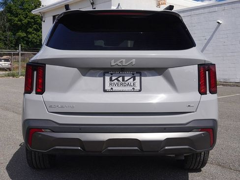 Used 2024 Kia Sorento X-Line EX AWD/4WD image 14