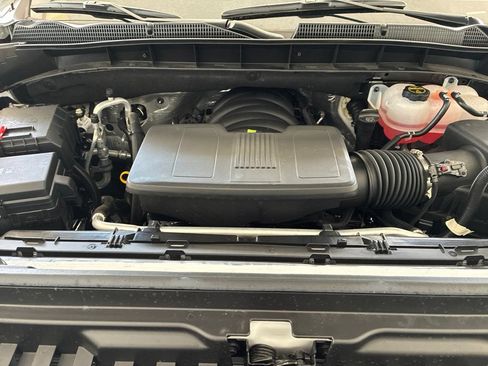 Used 2025 GMC Sierra 1500 SLE w/ X31 Off-Road Package AWD/4WD image 37