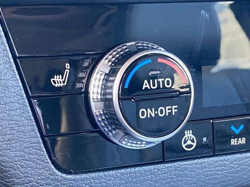 New 2025 Mitsubishi Outlander SEL image 20