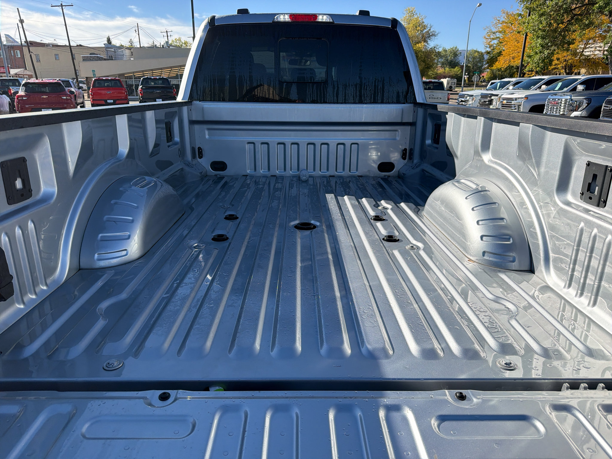 Used 2022 Ford F450 Lariat w/ FX4 Off-Road Package AWD/4WD image 19