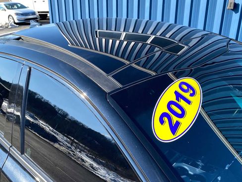 Used 2019 Kia Stinger GT2 image 5