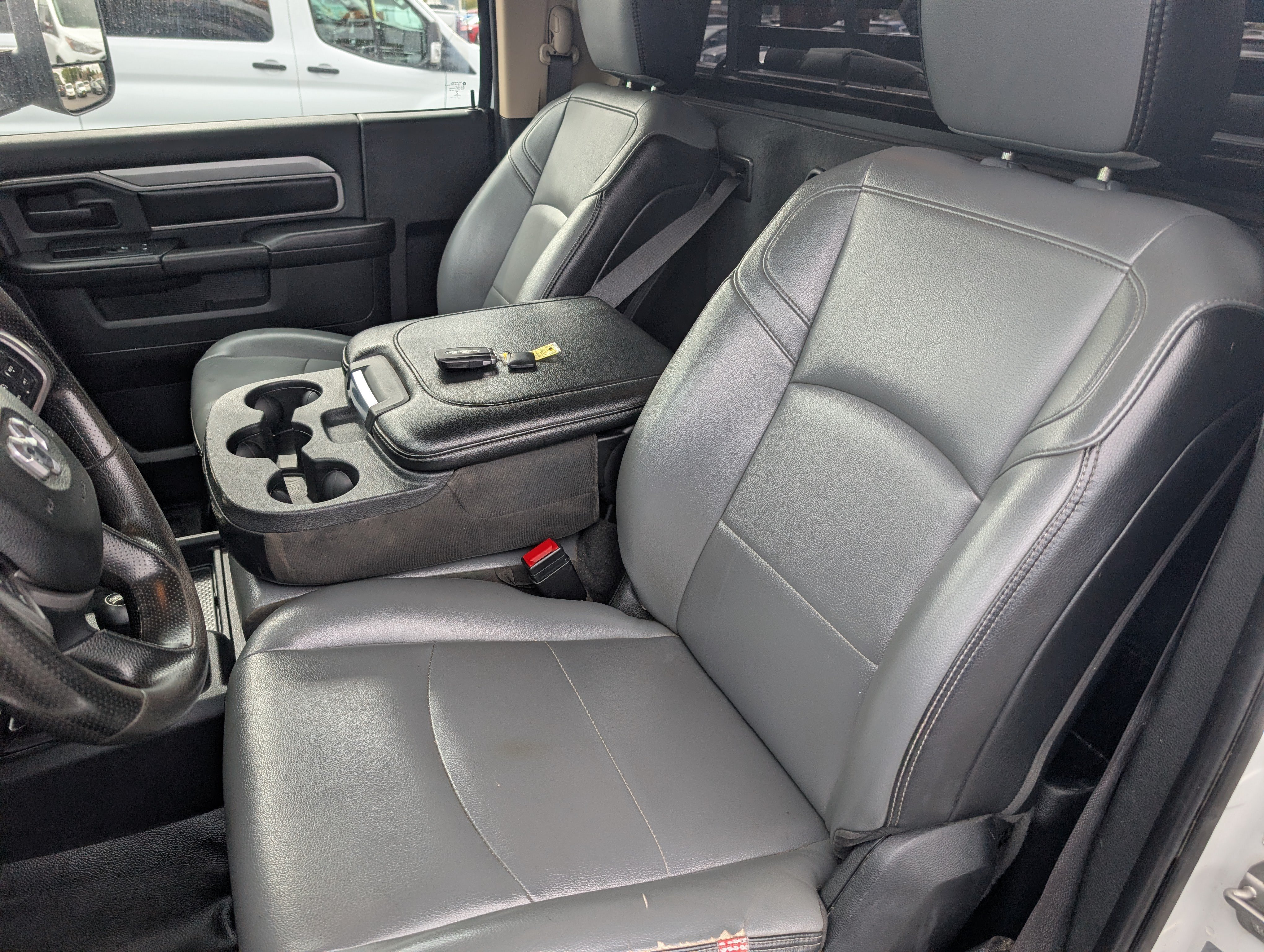 Used 2020 RAM 5500 Tradesman AWD/4WD image 14