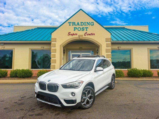 Used 2018 BMW X1 xDrive28i w/ Convenience Package AWD/4WD image 2