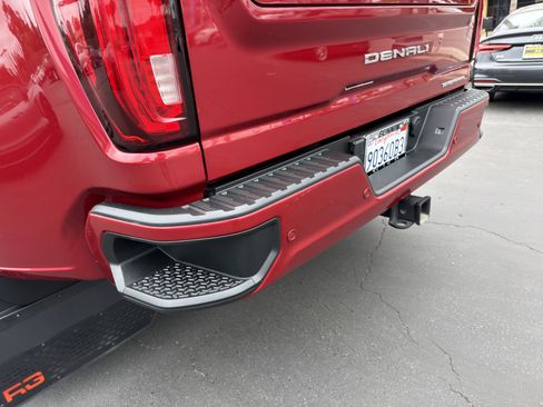 Used 2020 GMC Sierra 3500 Denali w/ Denali Ultimate Package AWD/4WD image 21