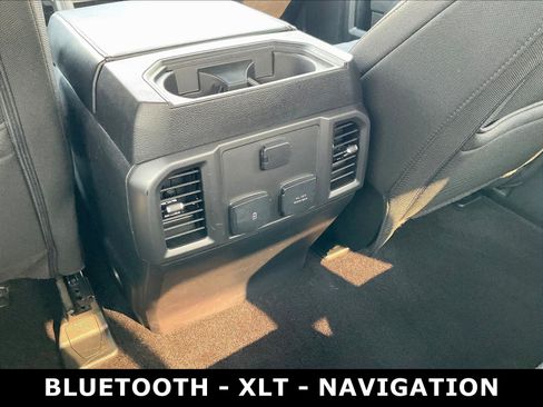 Used 2018 Ford F150 XLT w/ Equipment Group 302A Luxury AWD/4WD image 11