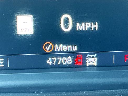 Used 2022 Chevrolet Silverado 1500 LTZ w/ LTZ Convenience Package II image 12