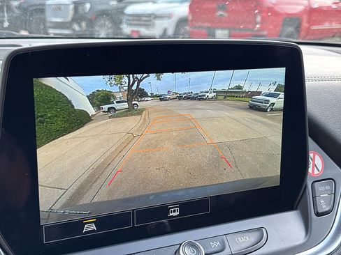 Used 2025 Chevrolet Blazer LT AWD/4WD image 22