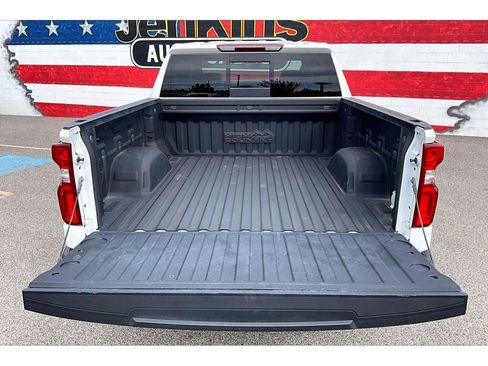 Used 2022 Chevrolet Silverado 1500 High Country AWD/4WD image 31