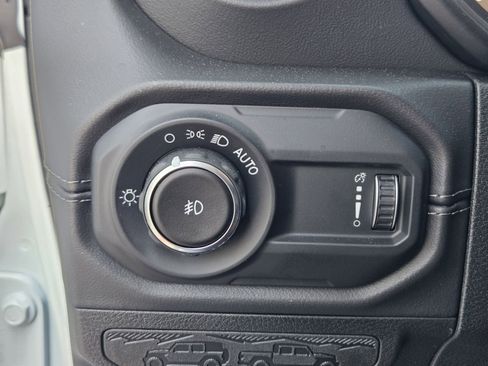 New 2025 Jeep Wrangler Sahara image 19