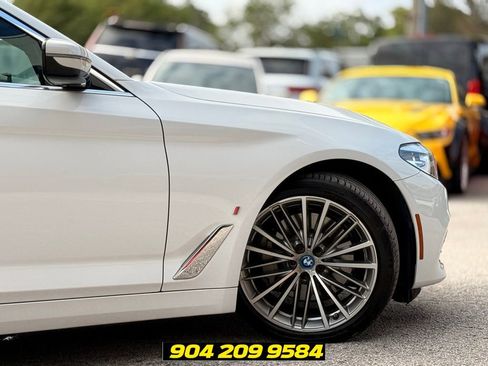 Used 2018 BMW 530e RWD image 8