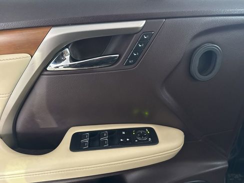 Used 2019 Lexus RX 350 AWD w/ Premium Package image 18