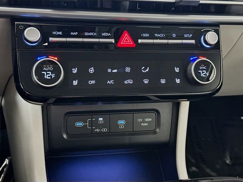 New 2026 Hyundai Tucson Limited image 16