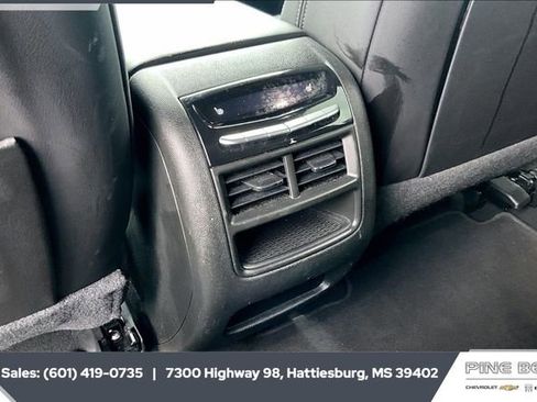 Used 2024 Cadillac XT5 Premium Luxury image 24