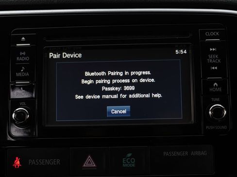 Used 2016 Mitsubishi Outlander SE AWD/4WD image 53