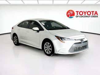 Used 2024 Toyota Corolla LE FWD video 1