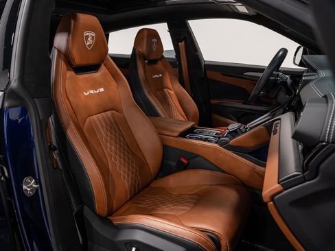Used 2023 Lamborghini Urus S AWD/4WD image 59