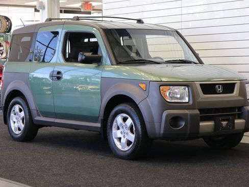 Used 2005 Honda Element EX image 2